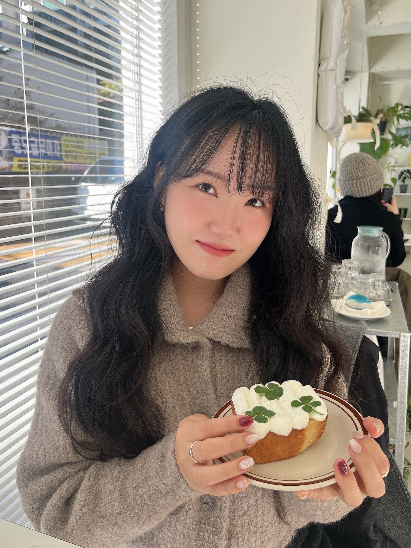 Hajung Lee